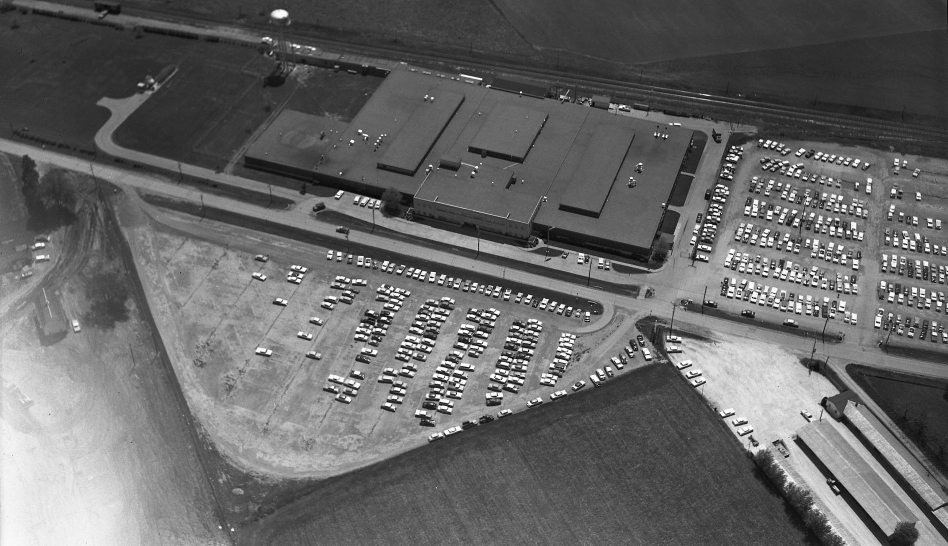 102519-Aerial-1961-014